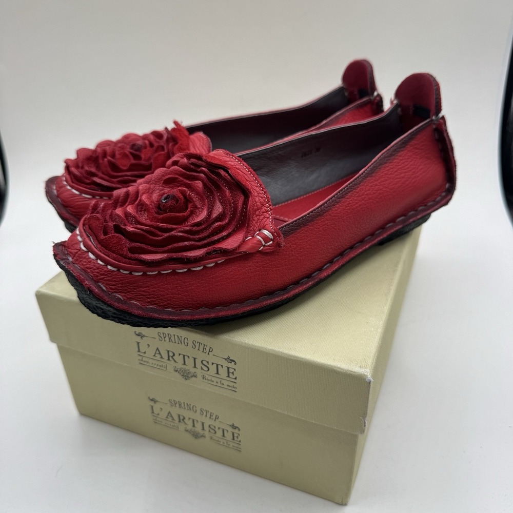 L' Artiste Spring Step Dezi Red Rose Loafers Sz 38 EU 8 US Leather Slip on Shoes